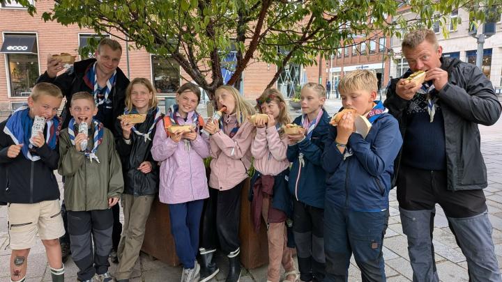 Junior i Roskilde hvor de får en Hotdog efter 5 dage uden kød